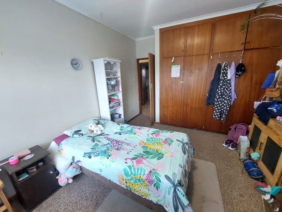 3 Bedroom Property for Sale in Hartenbos Central Western Cape